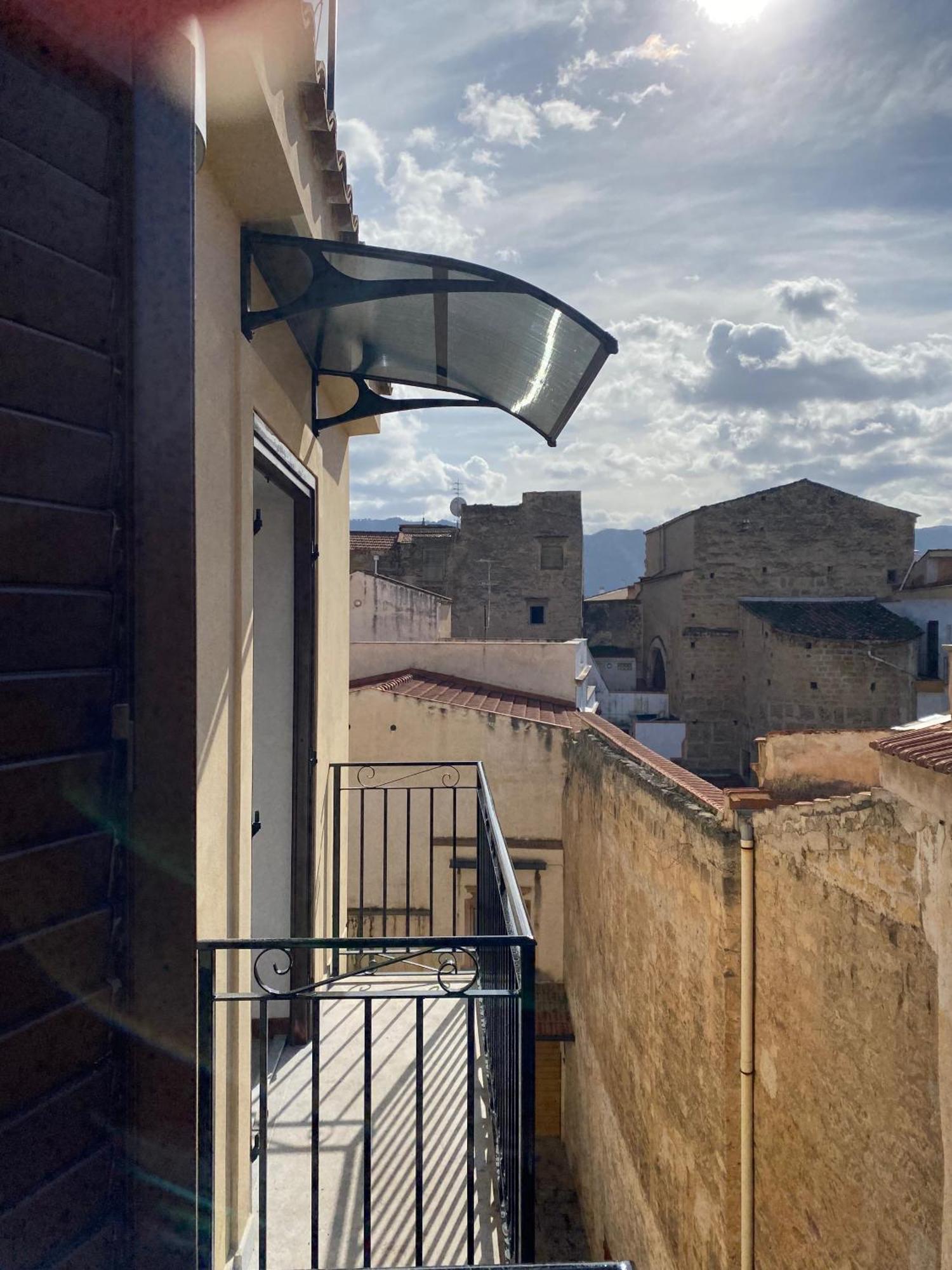 Appartamenti-Residence Al Massimo Palermo Exterior foto